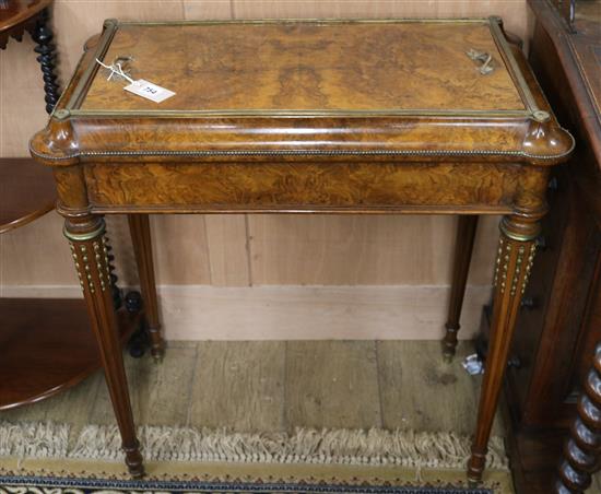 A Victorian walnut jardiniere table W.72cm